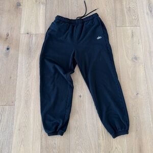 Alo Black Accolade Sweatpant